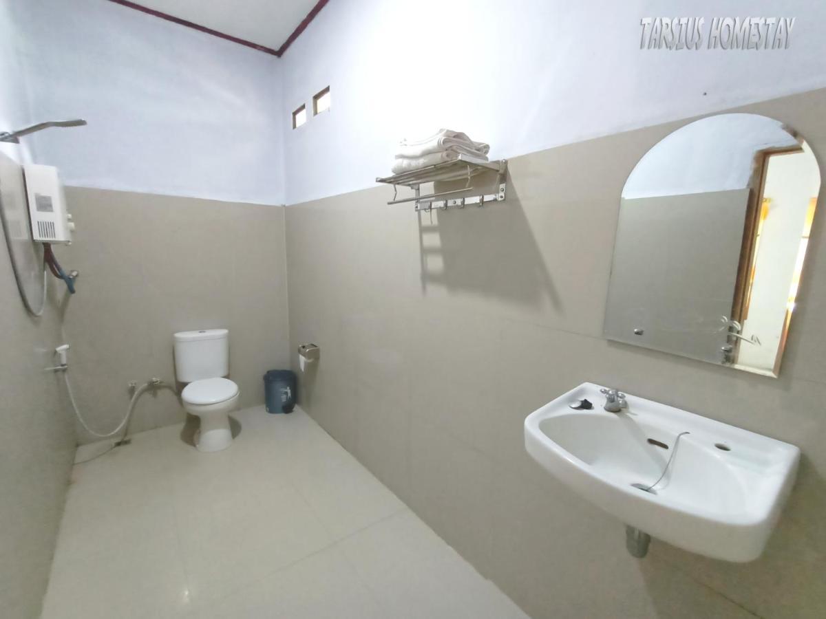 Tarsius Home Stay Rinondoran Экстерьер фото